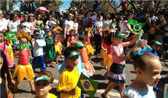 Evento que marca celebrao histrica dos 200 anos do Grito do Ipiranga tem incio s 8h30, na avenida Roberto Burle Marx.